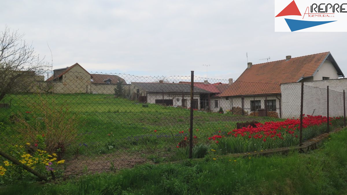Straškov-Vodochody - prodej stavebního pozemku - obrázek č.3