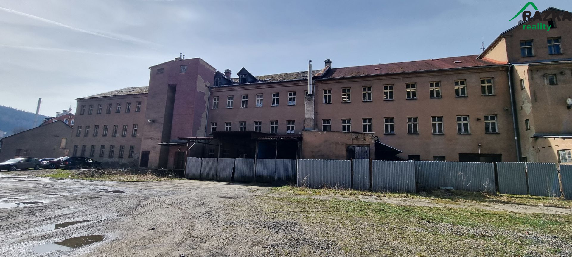 Budova bývalé textilní továrny Kraslice - obrázek č.9