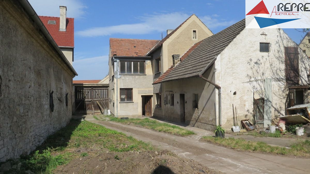 Dolánky - prodej rodinného domu - obrázek č.4