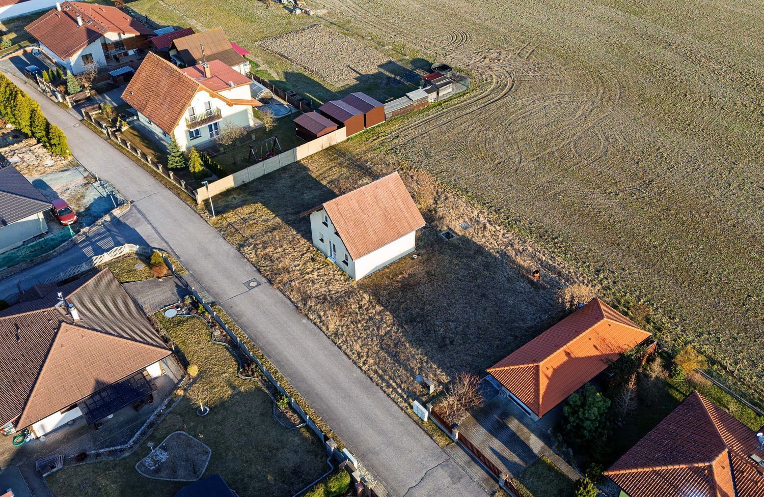 Prodej rozestavěného domu s pozemkem v Trnově - Houdkovicích - obrázek č.19