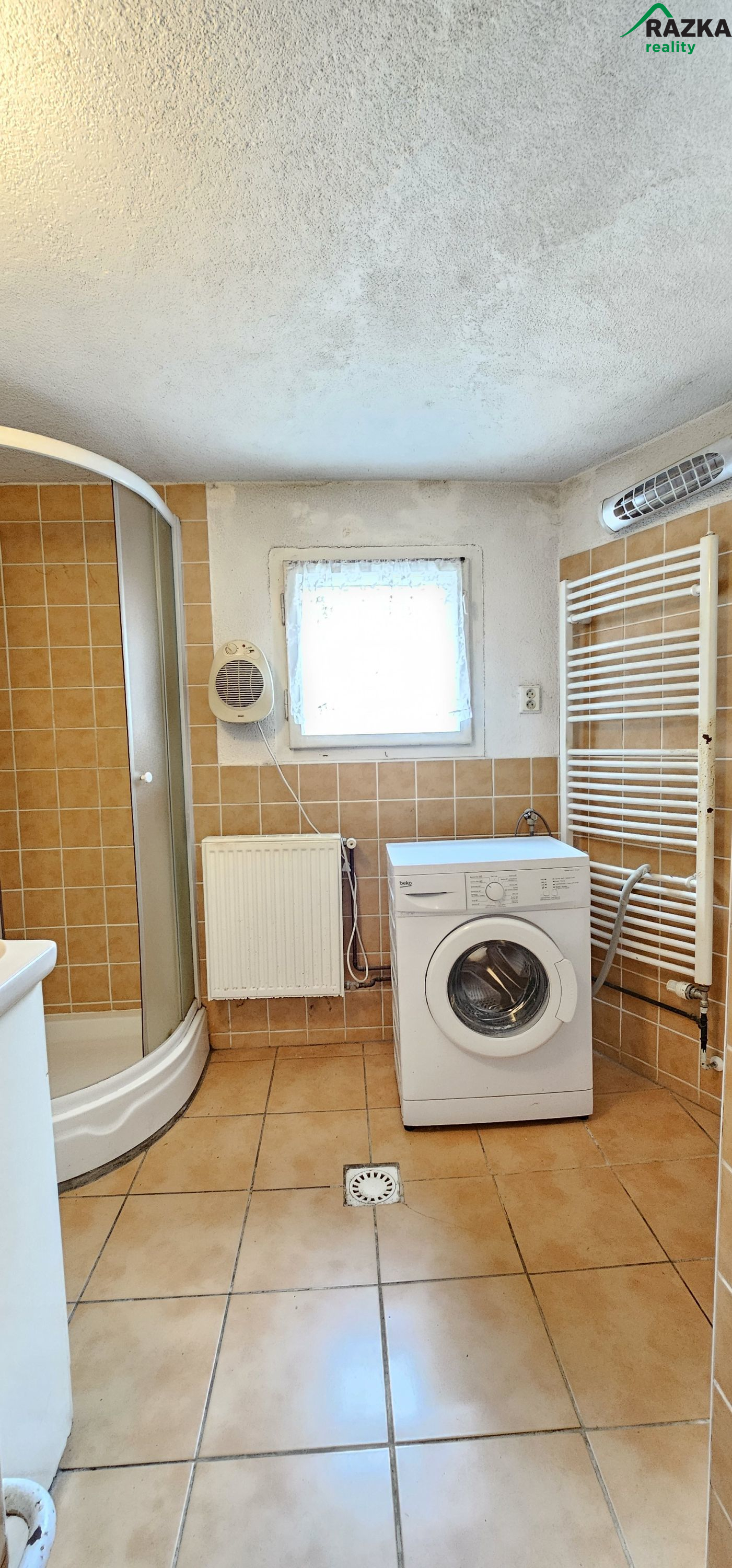 RD 3+1 s garáží Tachov, ul. Tovární - obrázek č.9