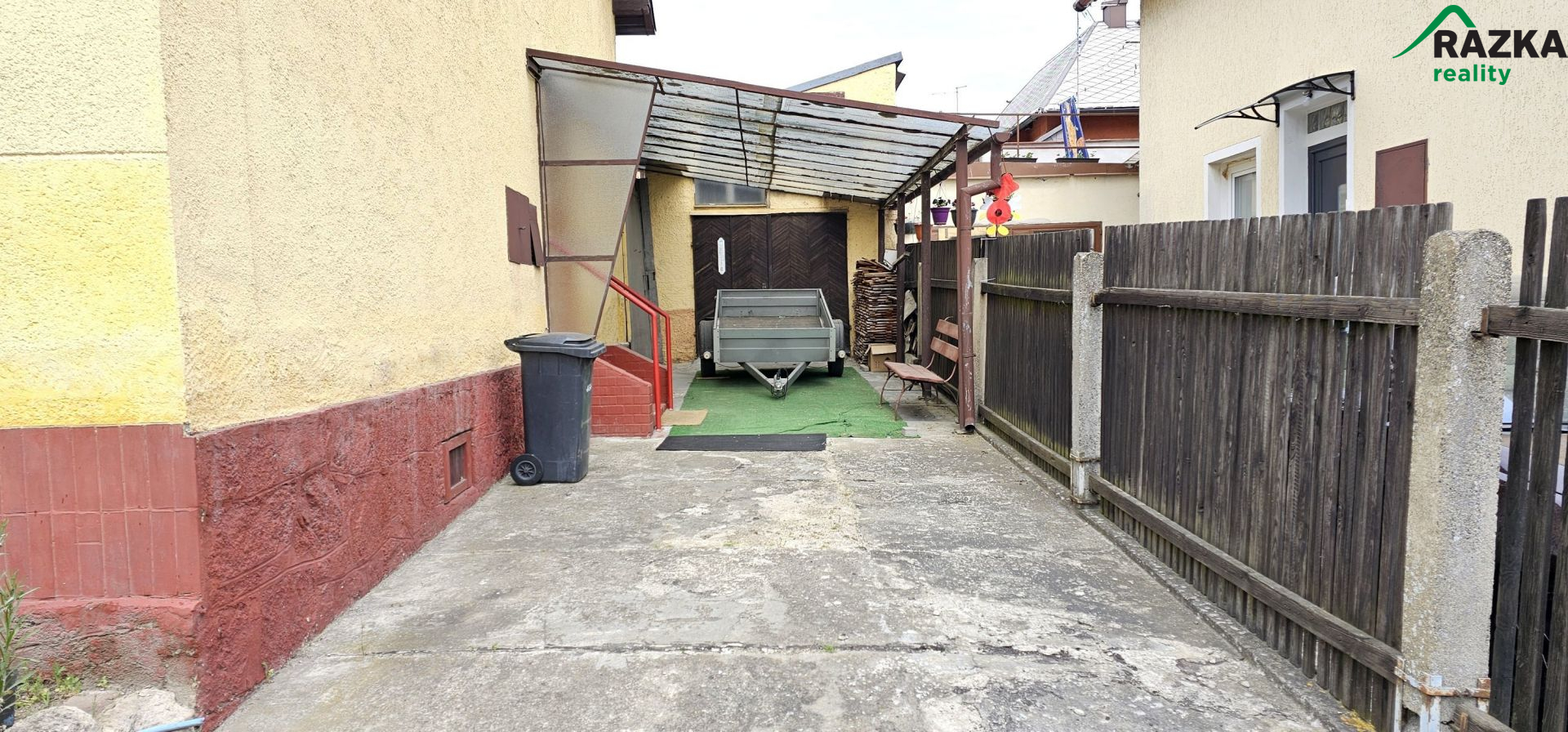 RD 3+1 s garáží Tachov, ul. Tovární - obrázek č.19