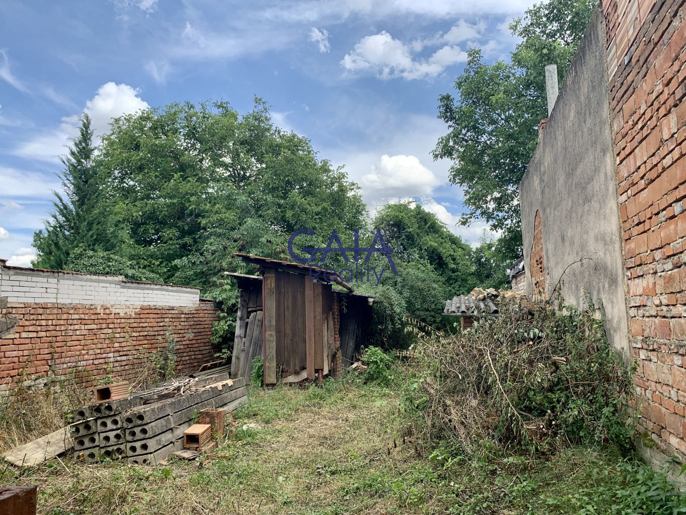 Stavební pozemek ve Veselí nad Moravou - obrázek č.3