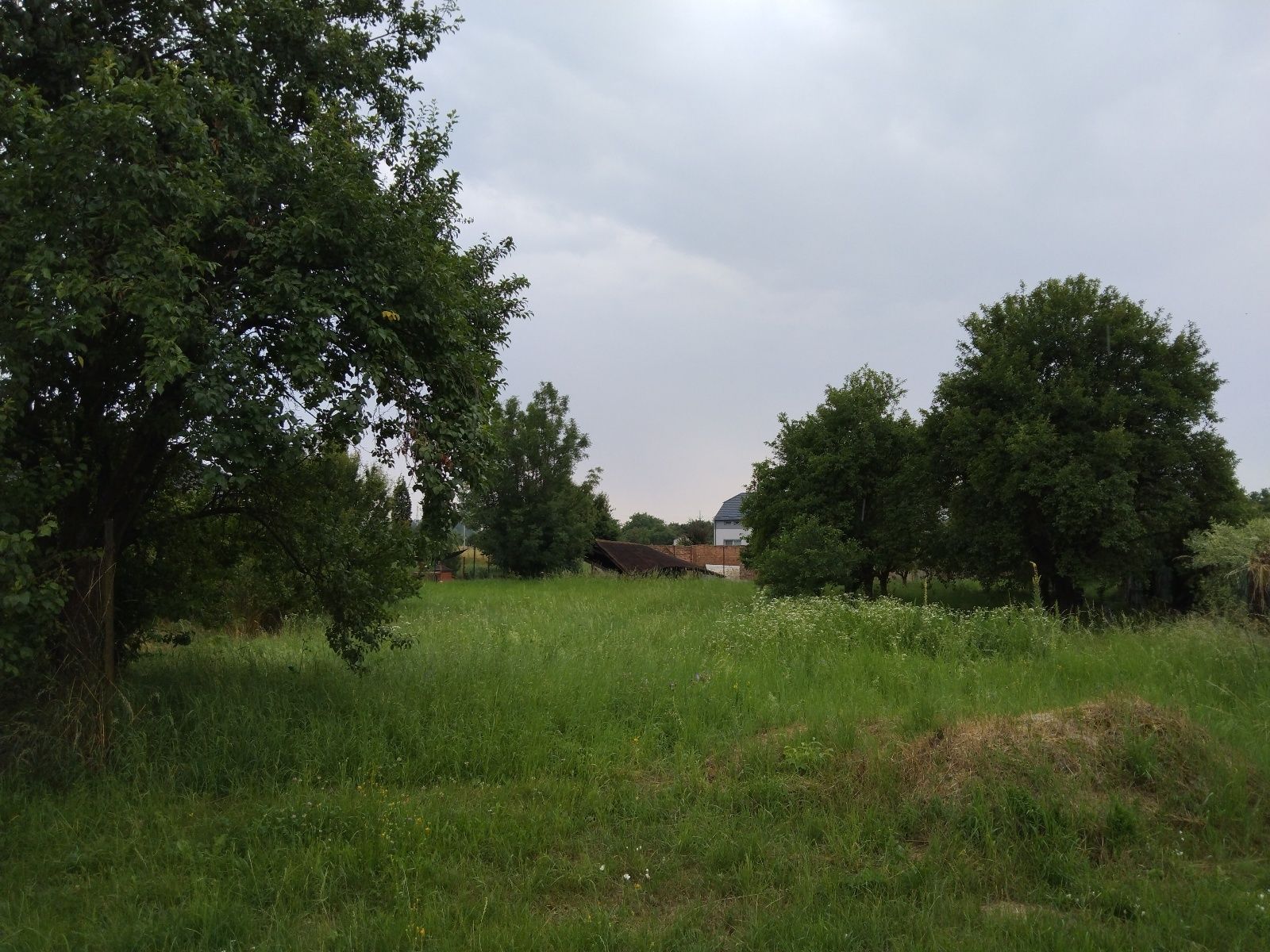 Prodej pozemku 1150m2, Hulín - titulní obrázek--