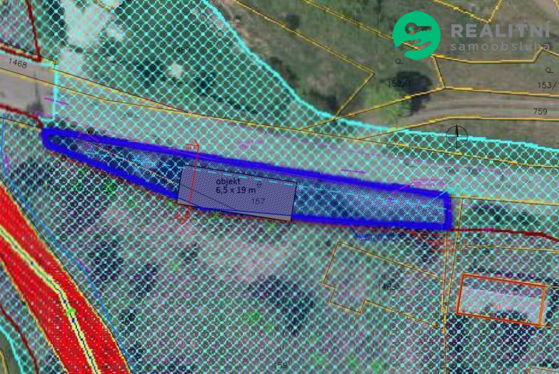 Rovinatá stavební parcela cca 350 m2 s rozlehlou zahradou - obrázek č.3