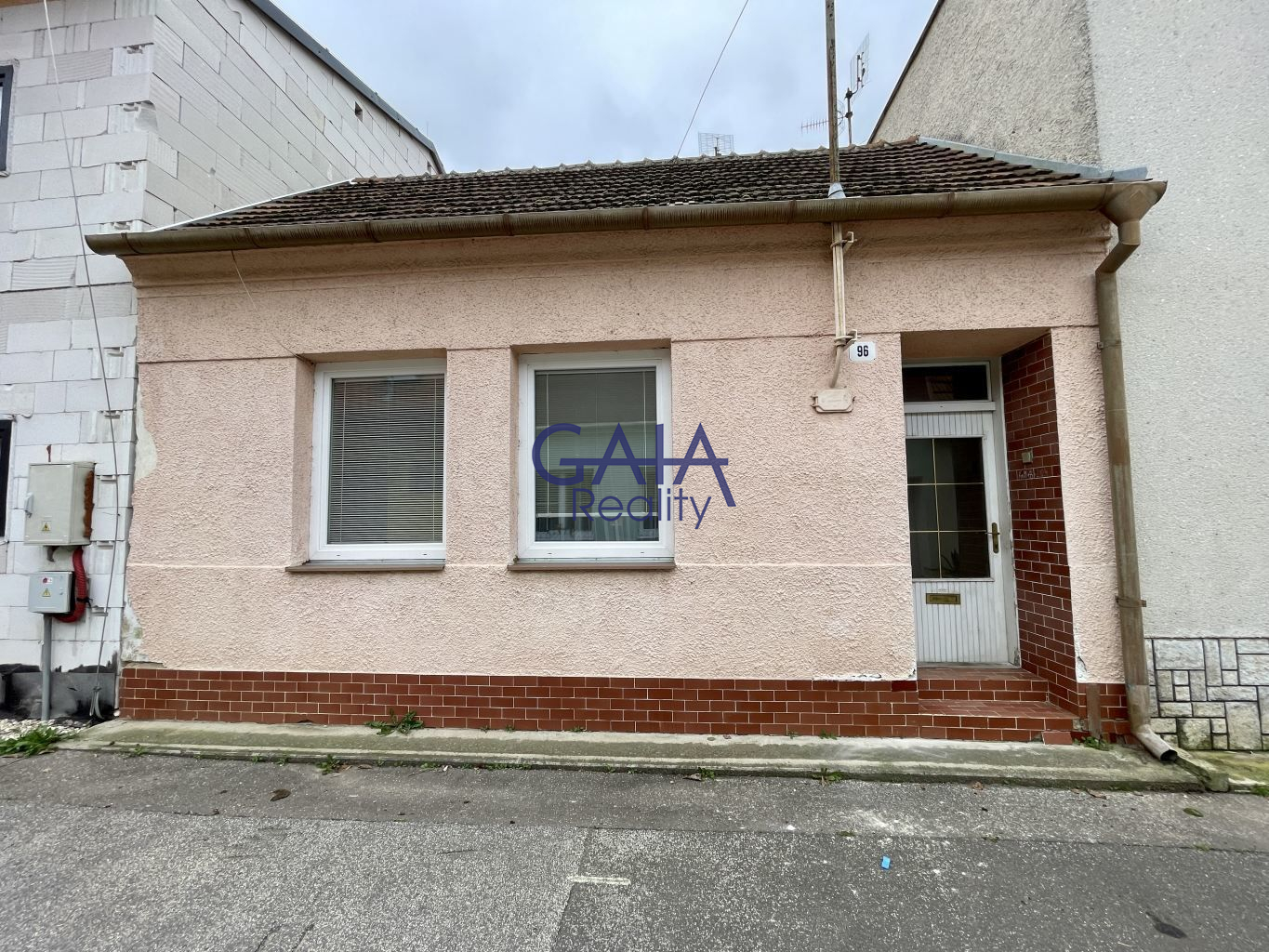 Ideální bydlení pro dvě generace nebo investice - obrázek č.17