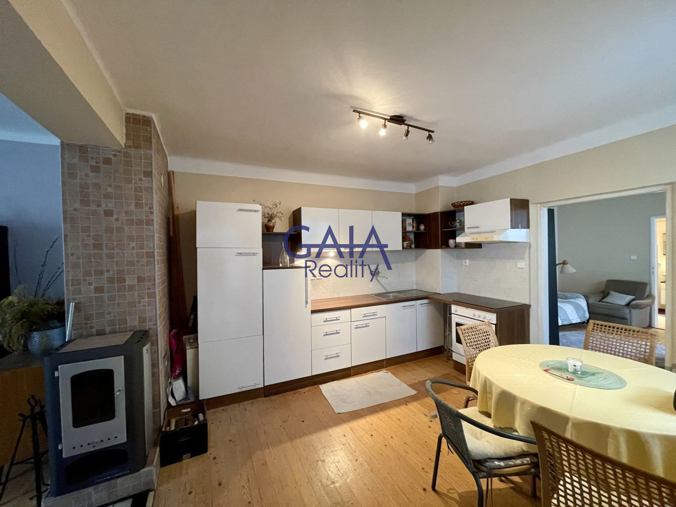 Ideální bydlení pro dvě generace nebo investice - obrázek č.18