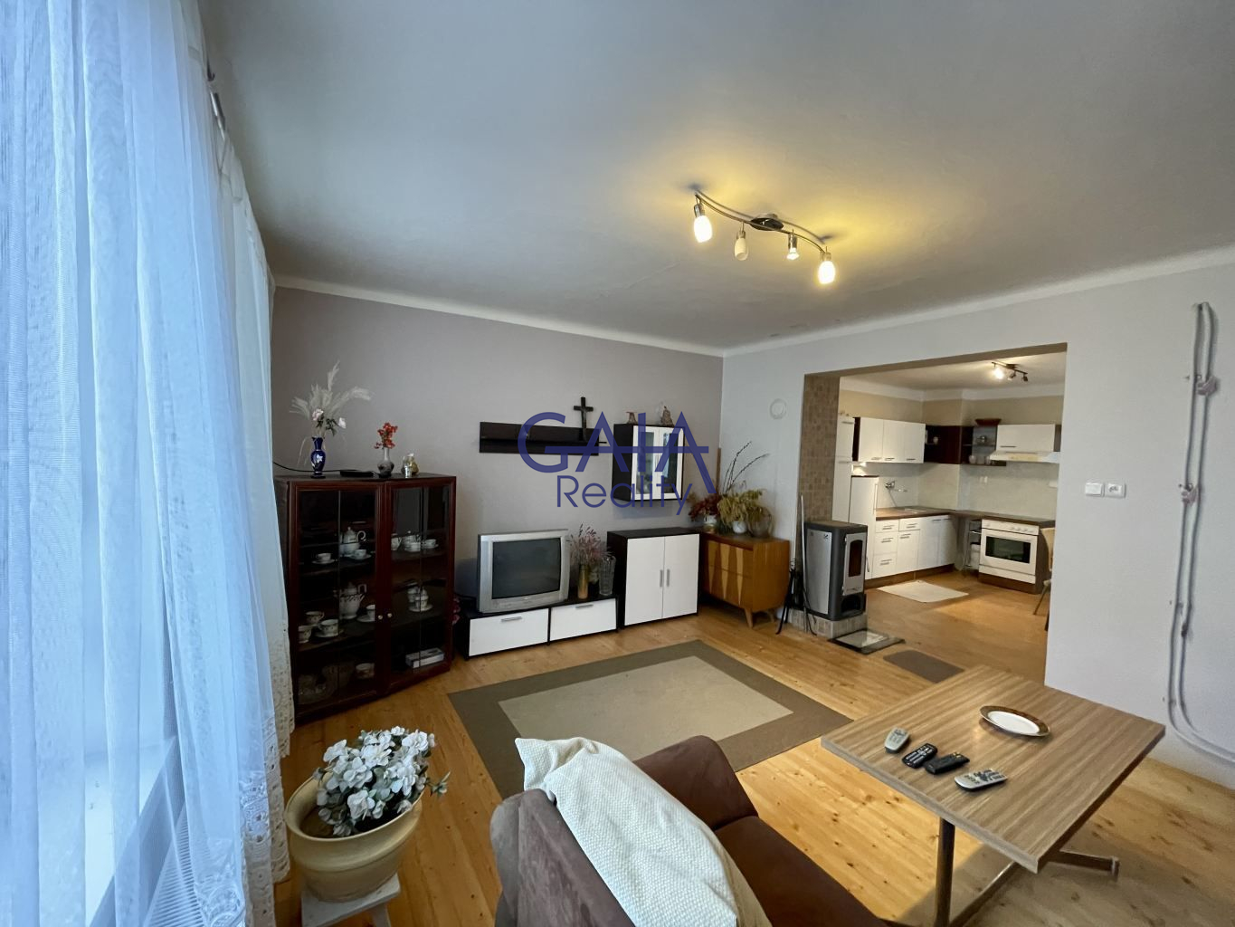 Ideální bydlení pro dvě generace nebo investice - obrázek č.19