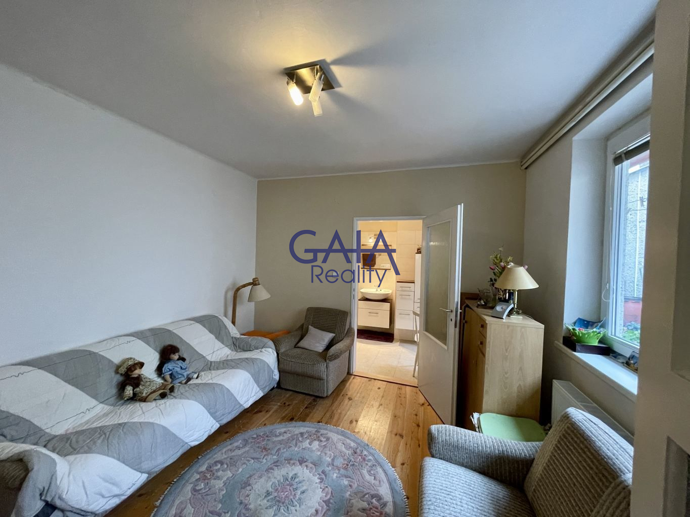 Ideální bydlení pro dvě generace nebo investice - obrázek č.23