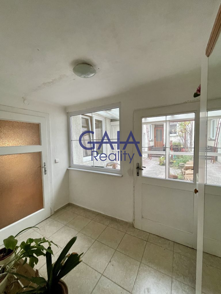 Ideální bydlení pro dvě generace nebo investice - obrázek č.25