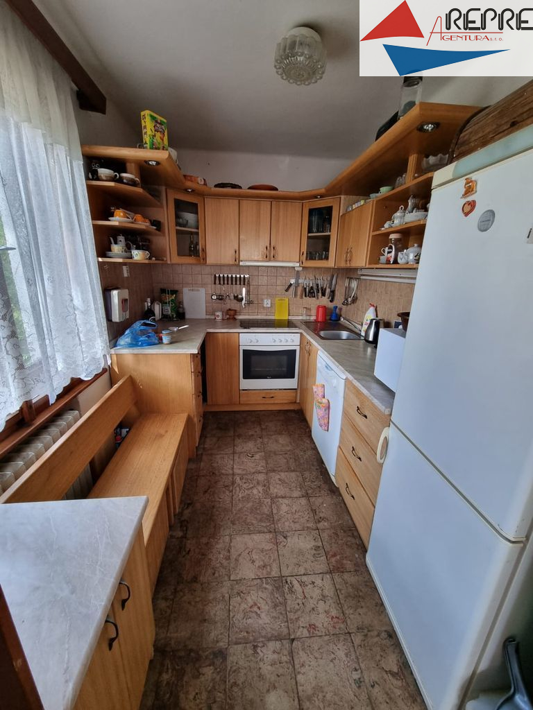 Uhlířské Janovice - prodej rodinné vily - obrázek č.4