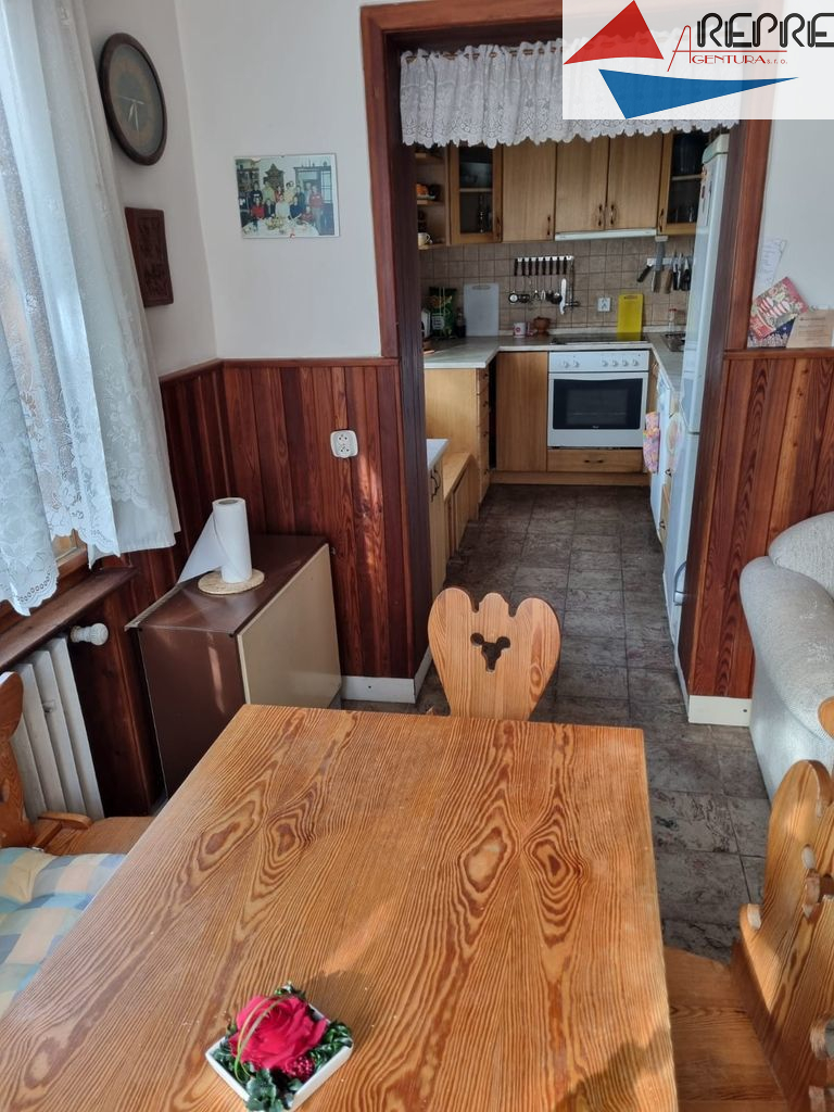 Uhlířské Janovice - prodej rodinné vily - obrázek č.5
