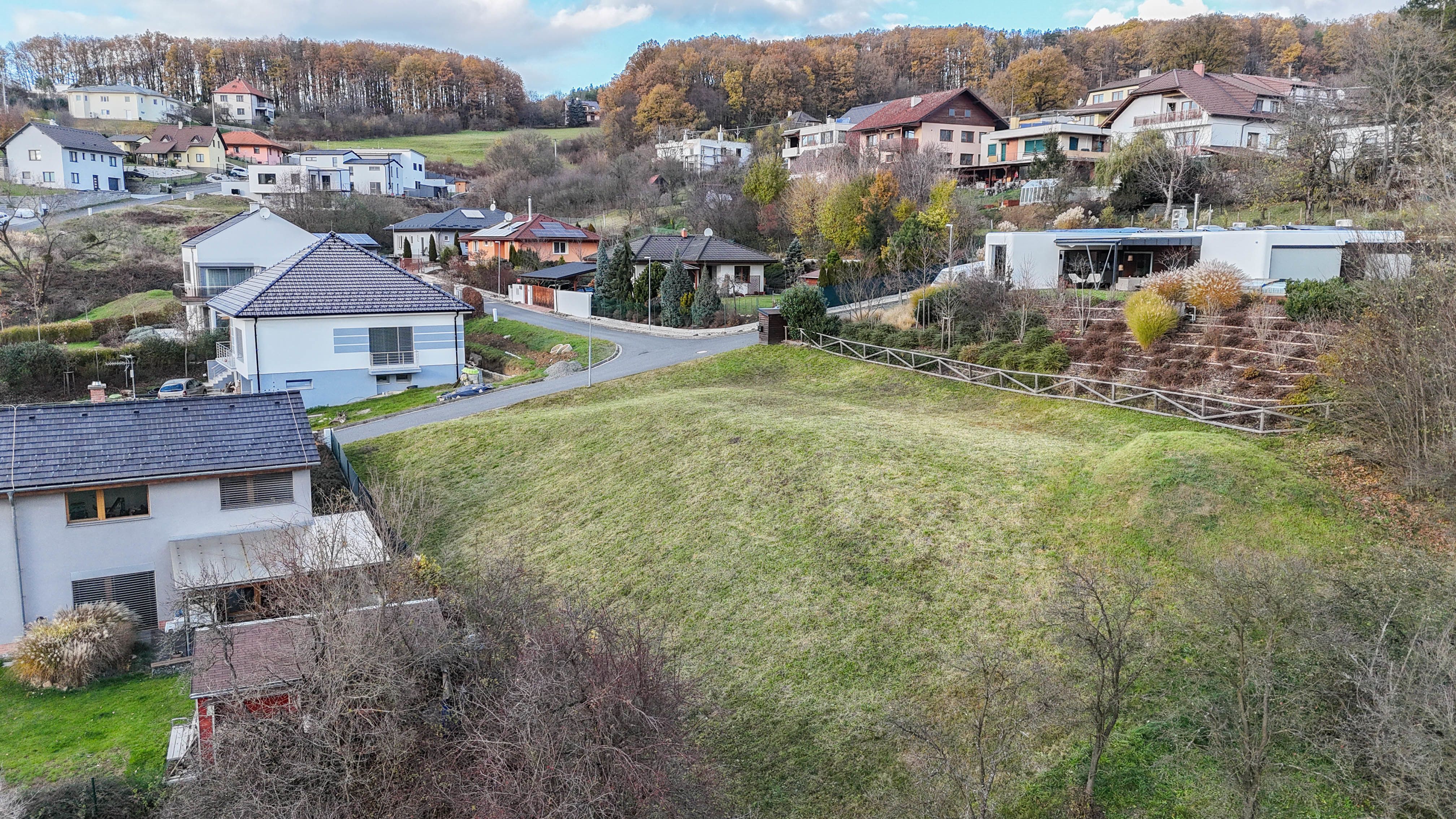 Prodej, Stavební pozemek, 939m2, Březnice, Zlín - titulní obrázek--