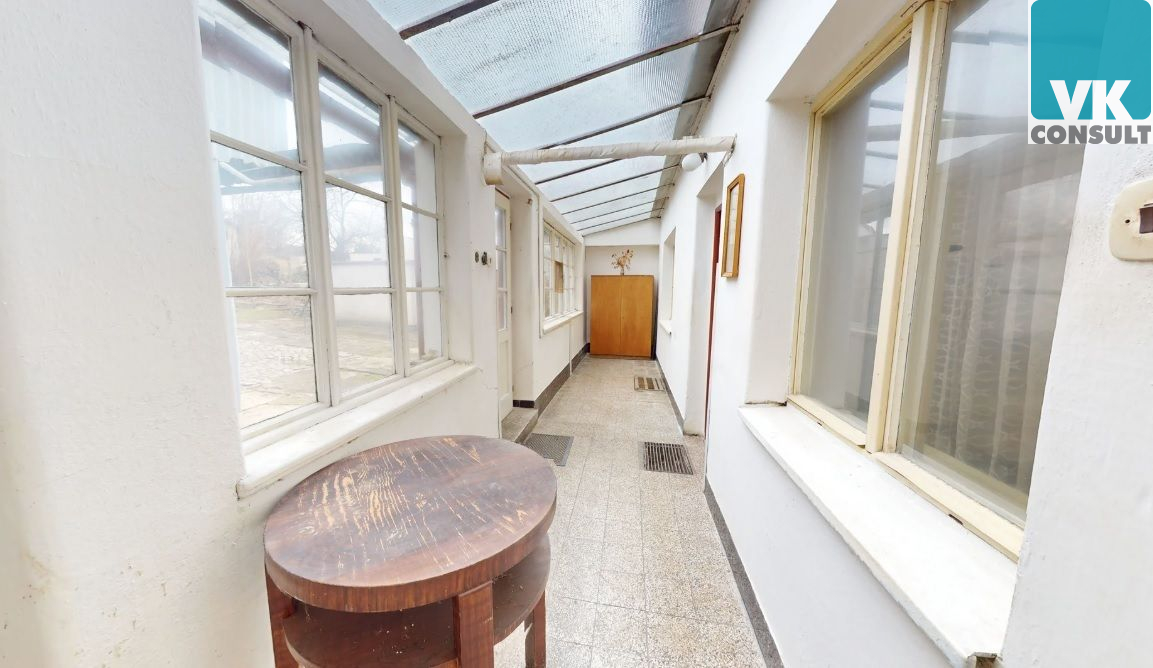 Prodej - rodinný dům se zahradou a 2 garážemi - Litomyšl - obrázek č.10