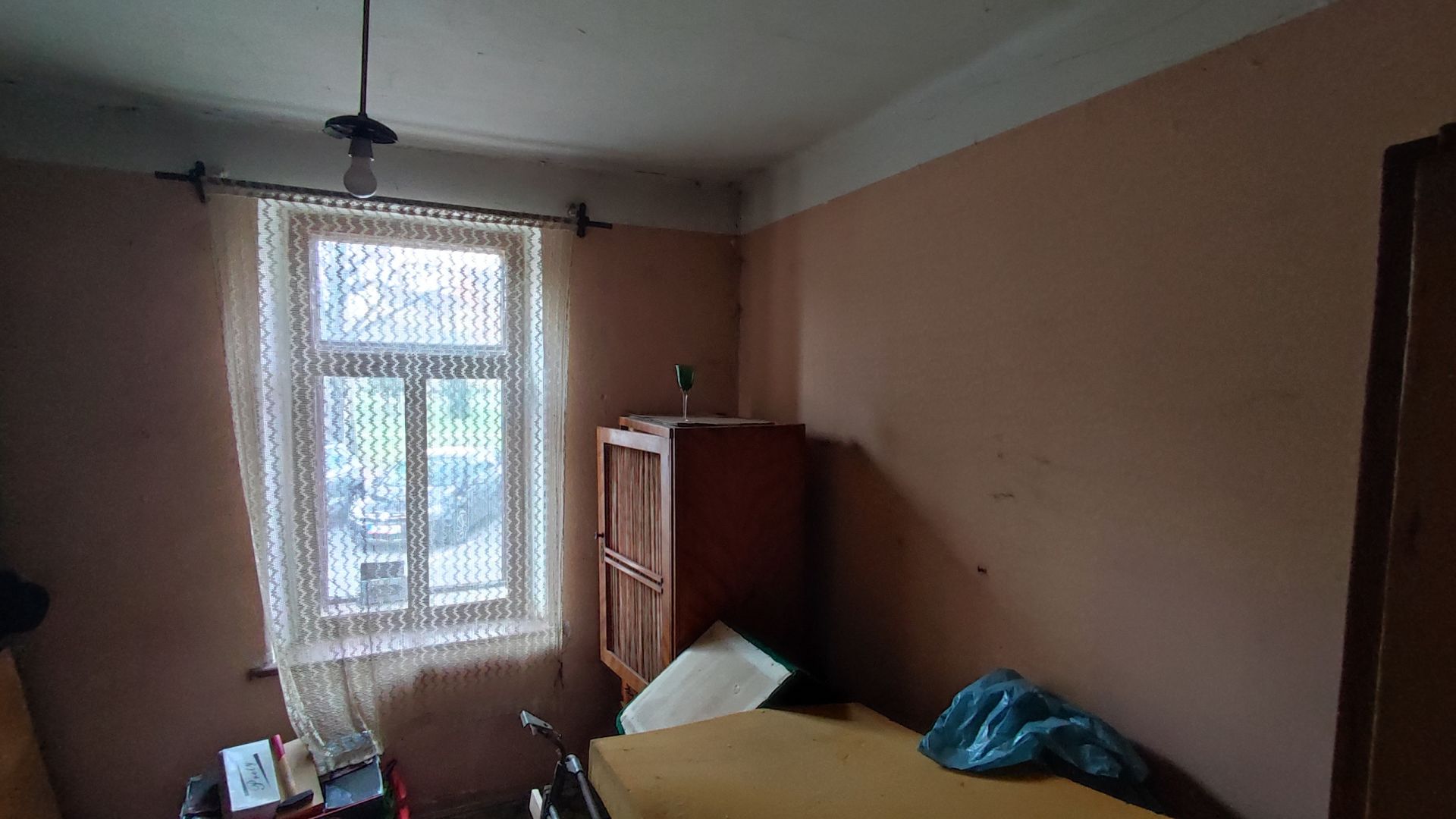 Starší RD s pozemkem 612m2 v centru Hradce Král.- Horova ul. - obrázek č.12