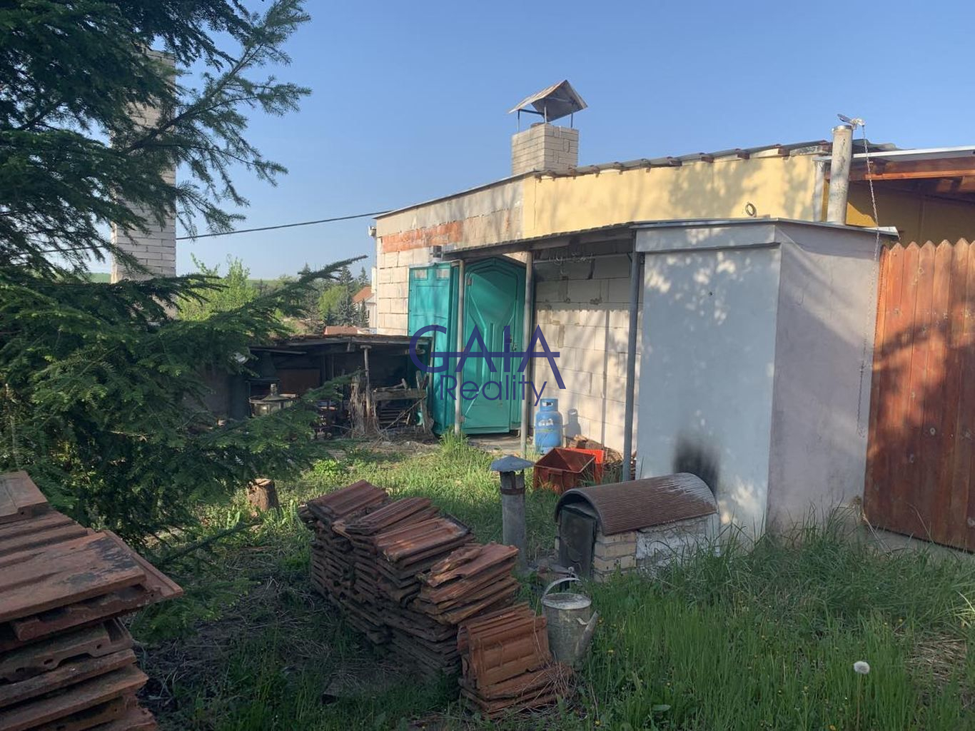 Prodej vinného sklepa s menší zahrádkou - obrázek č.7