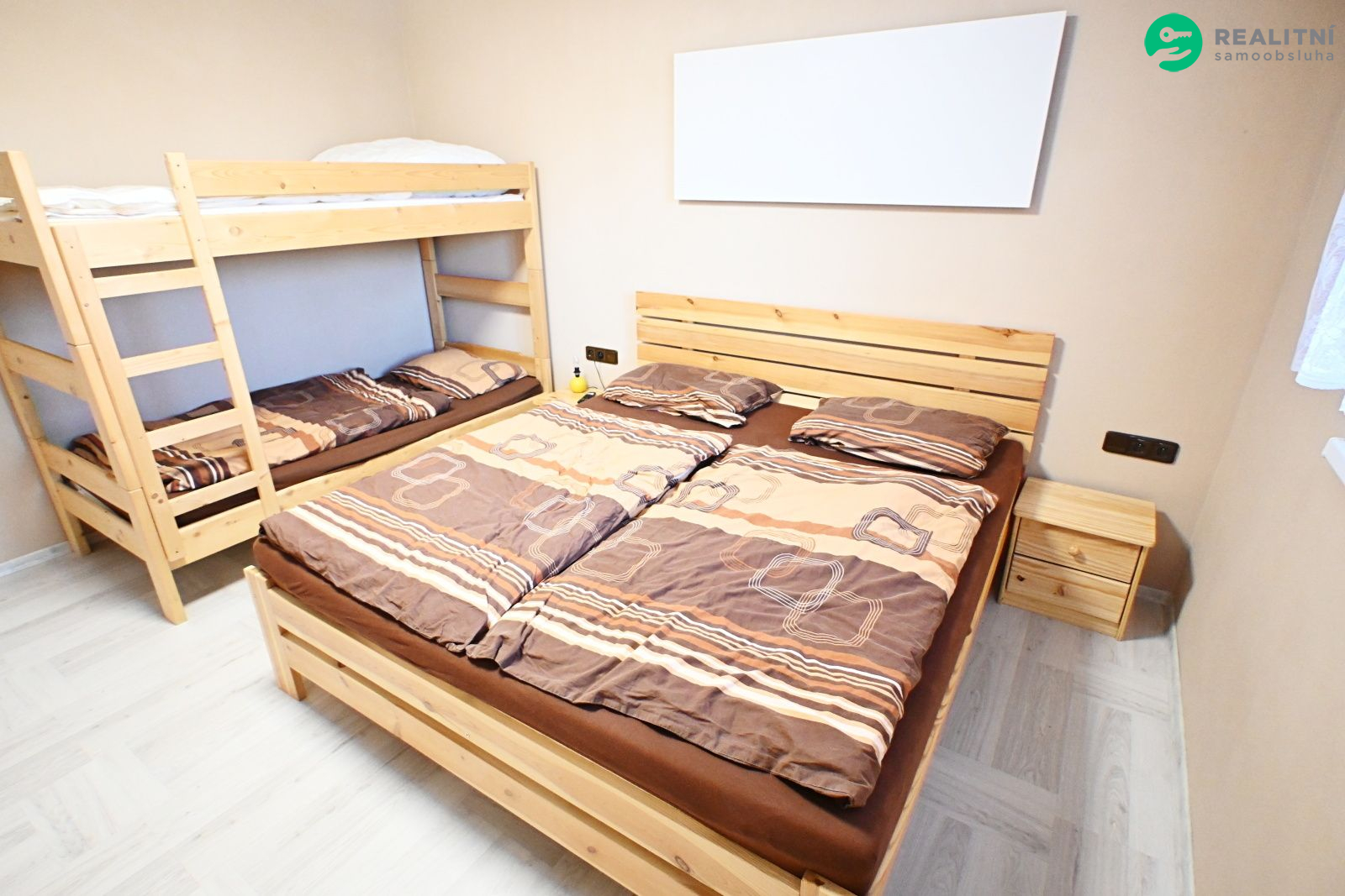 Prodej rodinného domu 142 m2, pozemek 818 m2. - obrázek č.6