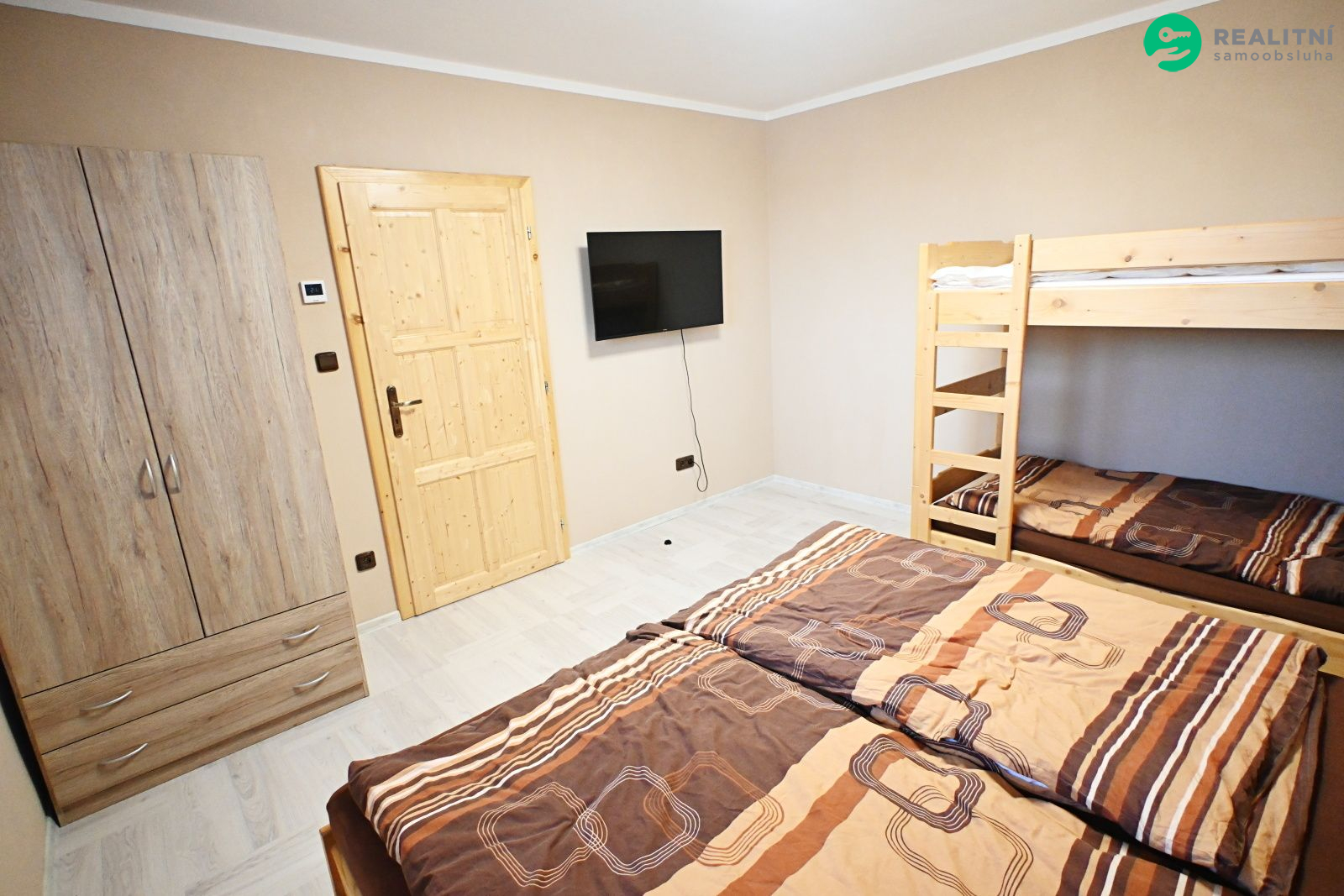 Prodej rodinného domu 142 m2, pozemek 818 m2. - obrázek č.10
