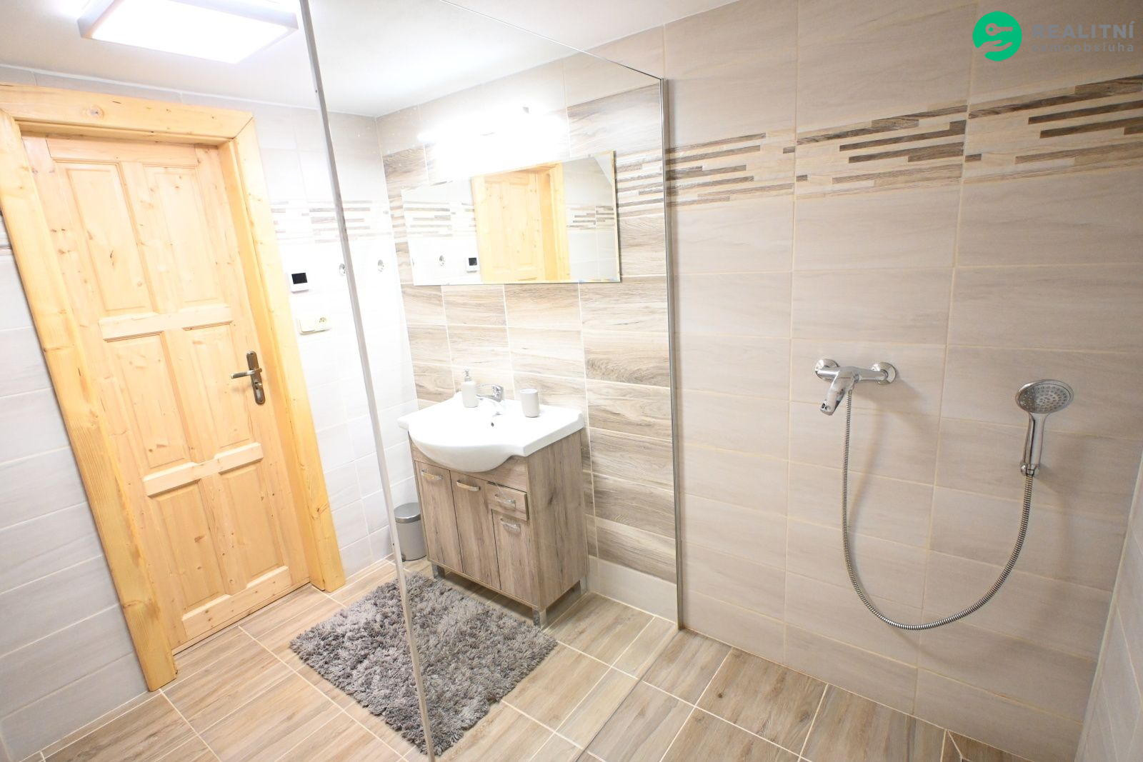 Prodej rodinného domu 142 m2, pozemek 818 m2. - obrázek č.22