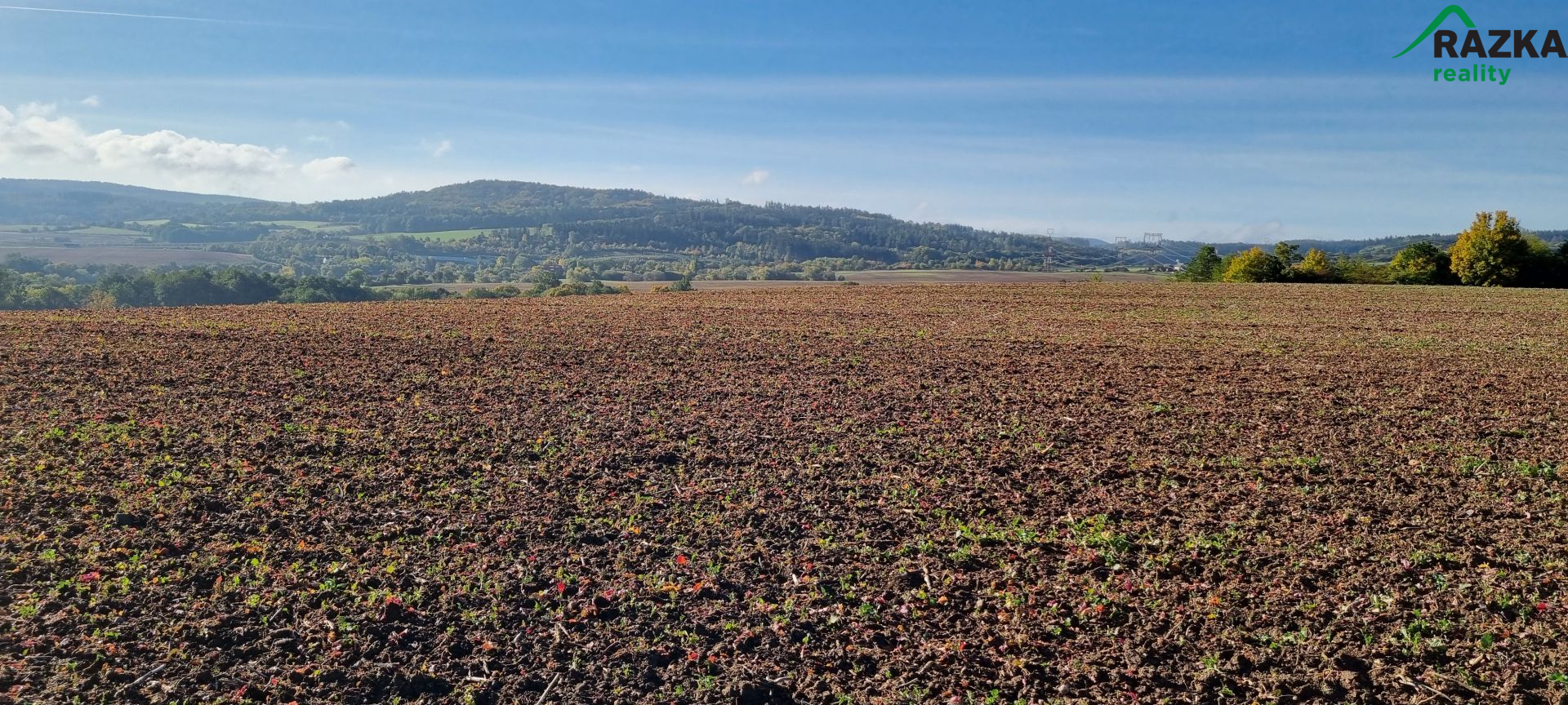 400 ha zemědělské půdy, včetně statku a stavebních parcel - titulní obrázek--