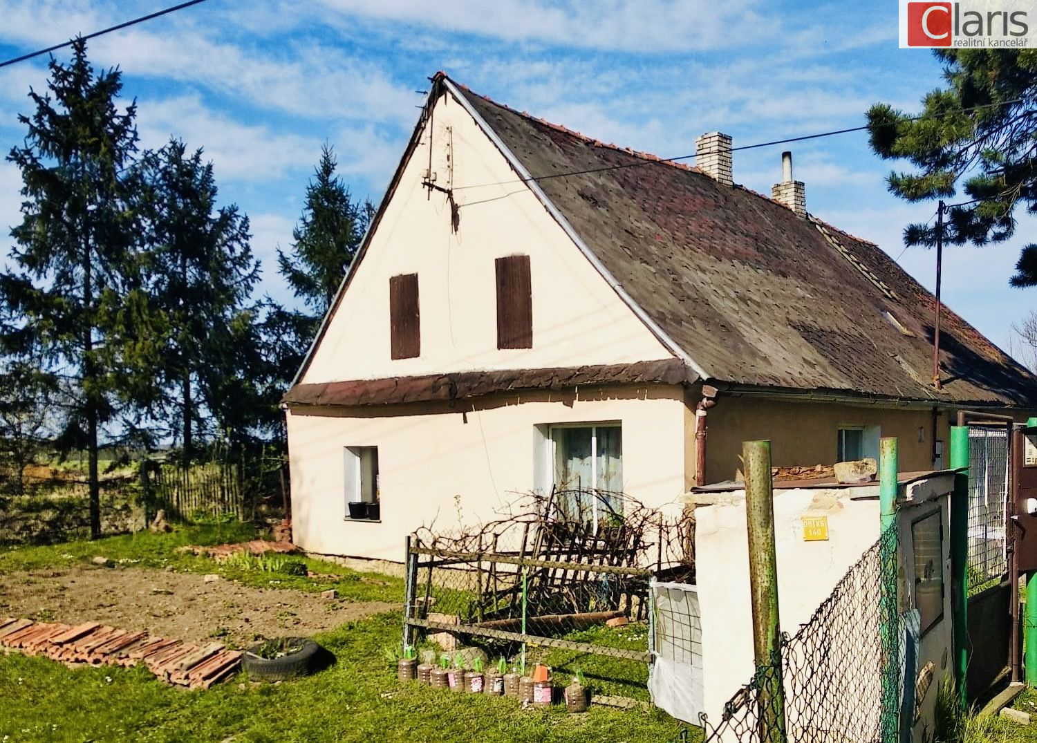 Prodej domu s pozemkem Kunín - titulní obrázek--