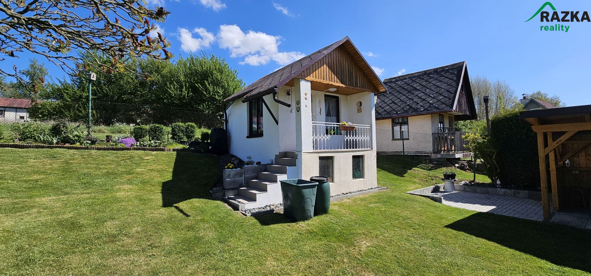 Zahrada (393 m2) se zahradní chatkou Tachov - Minerálka - titulní obrázek--