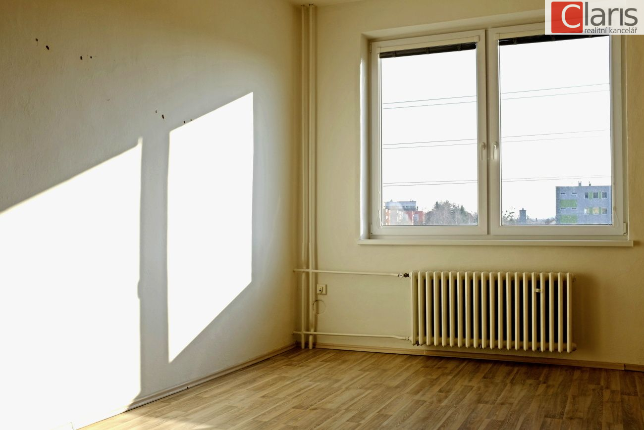 Pronájem kanceláře, 16m2, Nový Jičín - titulní obrázek--