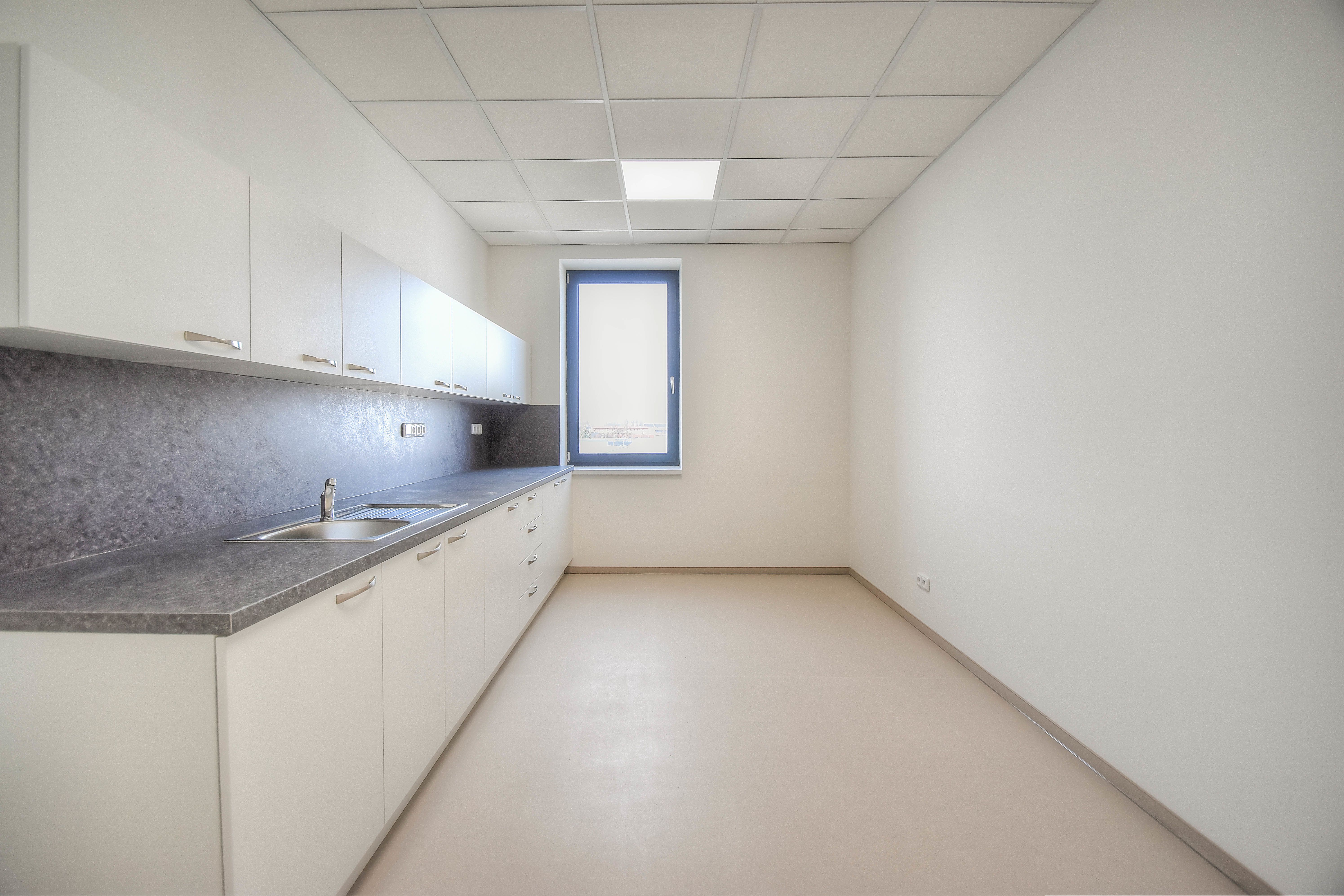 Pronájem kancelářských prostor, ul. Na Zákopě, Olomouc - obrázek č.10