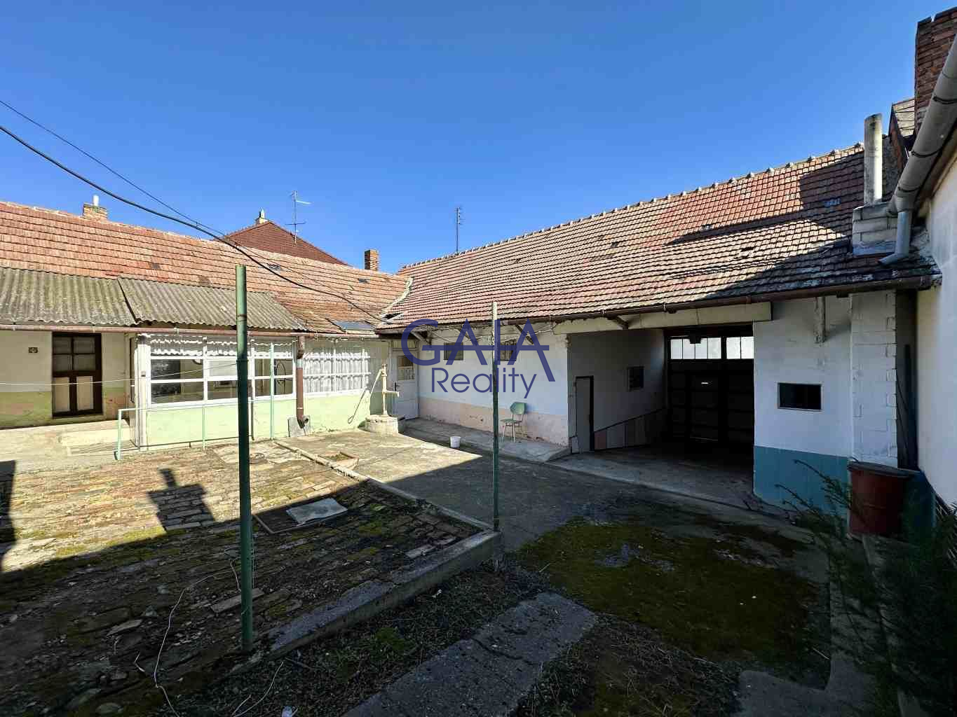 Venkovský dům k rekreaci i k bydlení - obrázek č.14