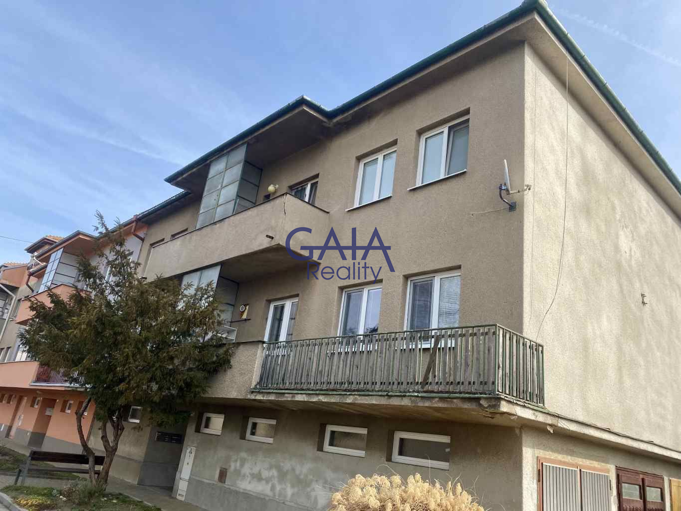 Pronájem prostorného bytu 2+1 (73 m²) blízko centra - obrázek č.11