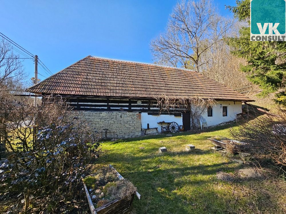 Prodej domu se zahradou 1032 m2 v obci Trstěnice - obrázek č.12
