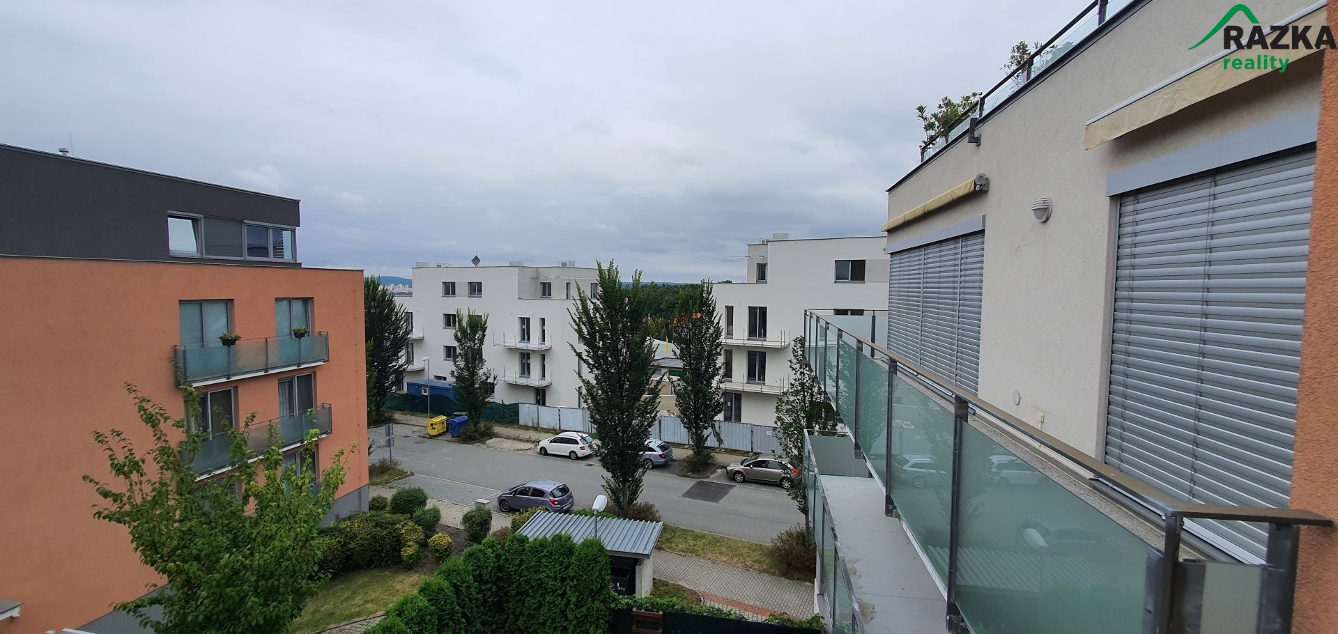 Byt 1+KK s balkoném Plzeň, ul. Na Terasách - obrázek č.11