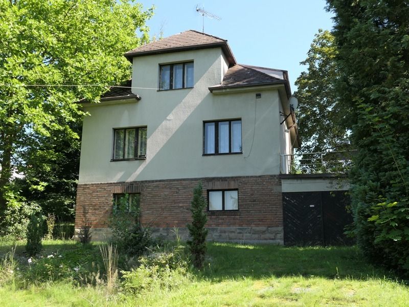 Prodej RD, ul. Gruberova, Náchod, okr. Náchod - titulní obrázek--