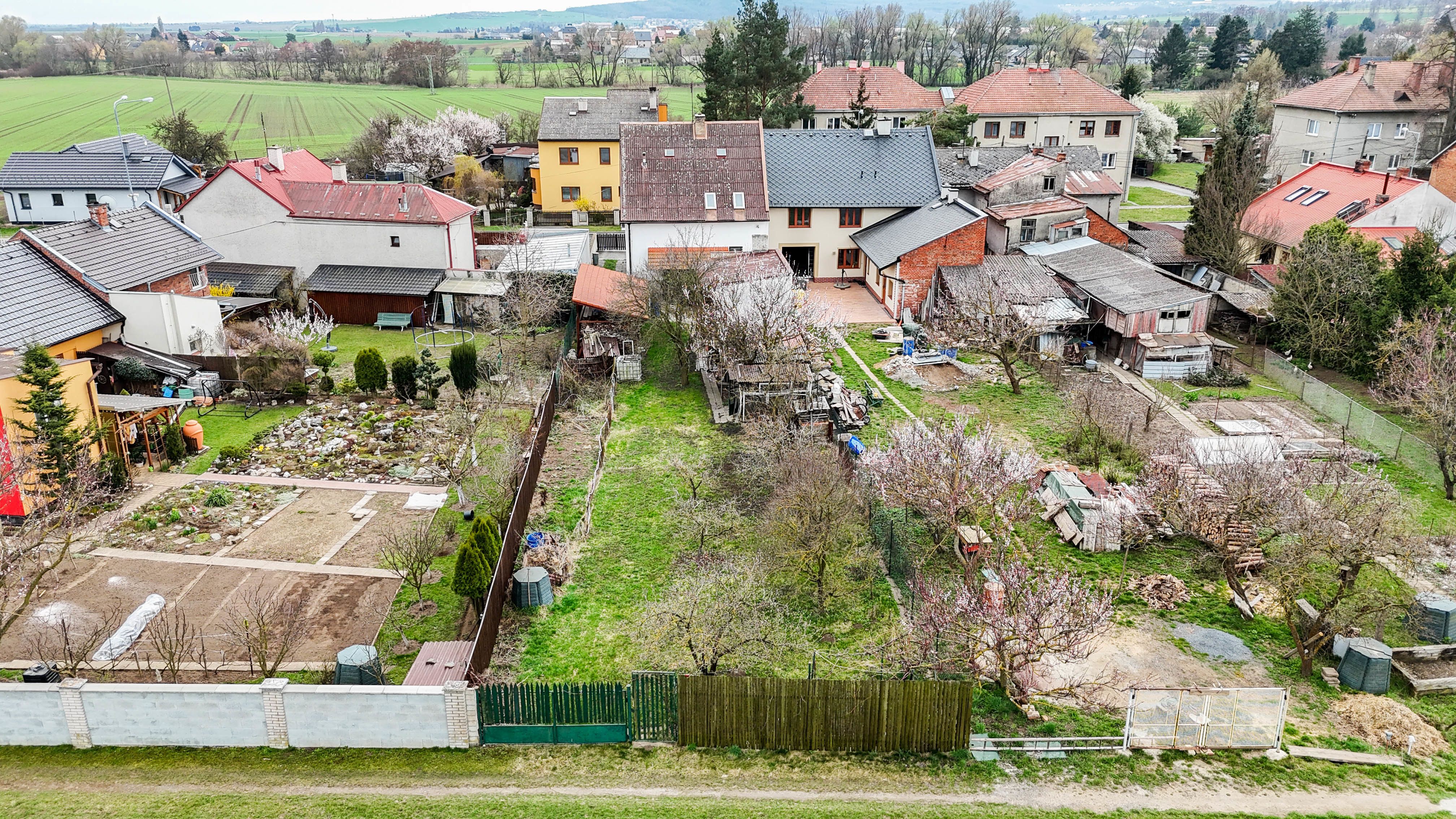 Prodej prostorného RD se zahradou a garáží v Náměšti na Hané - obrázek č.5