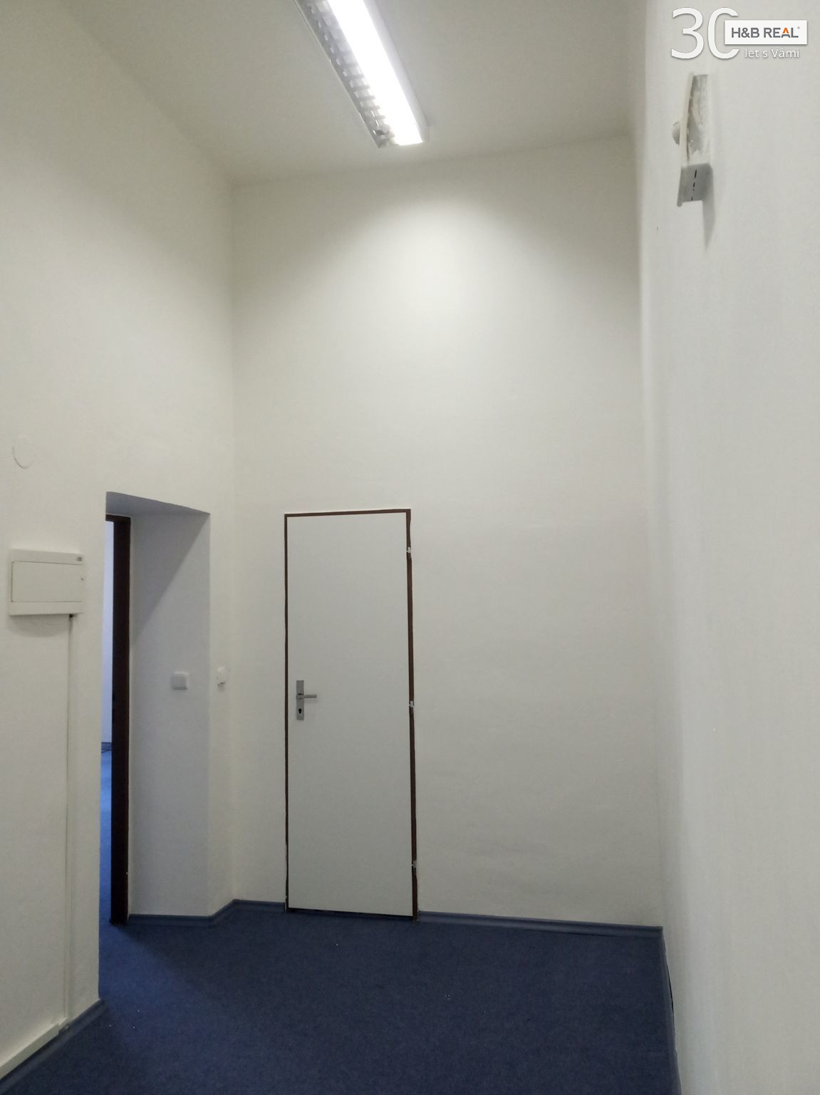 Pronájem kanceláře / ordinace (Hranice, 24+16 m2) - obrázek č.5