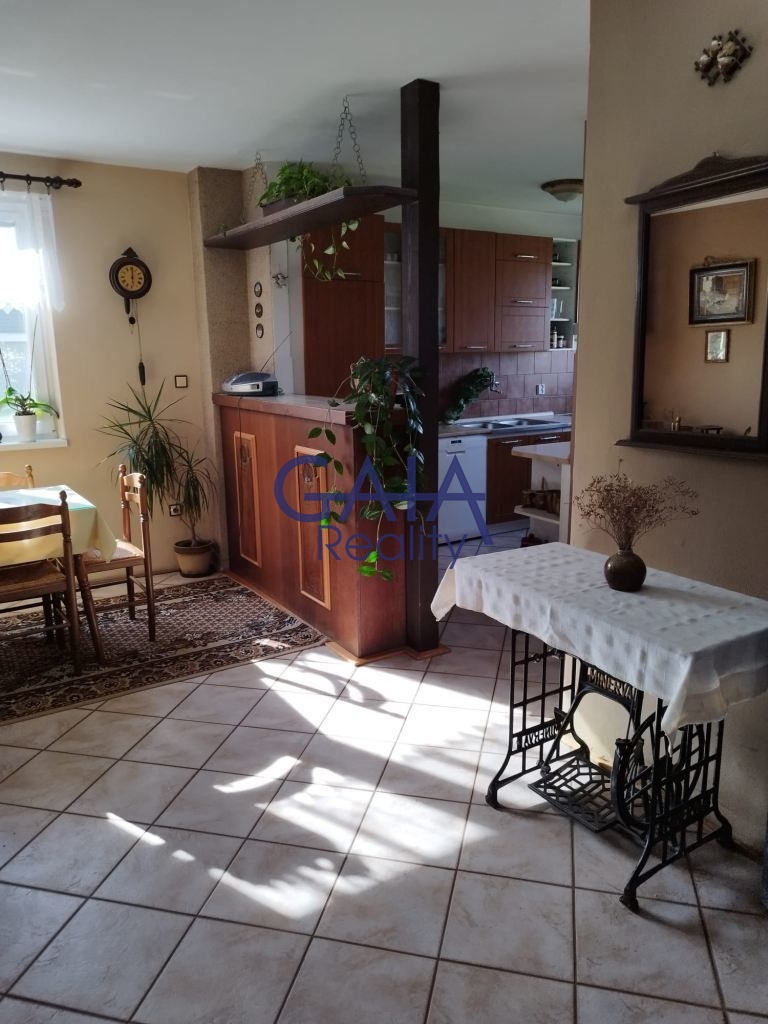 Dům u lesa, bazén, vlastní studna, dobrá dostupnost do Brna - obrázek č.14