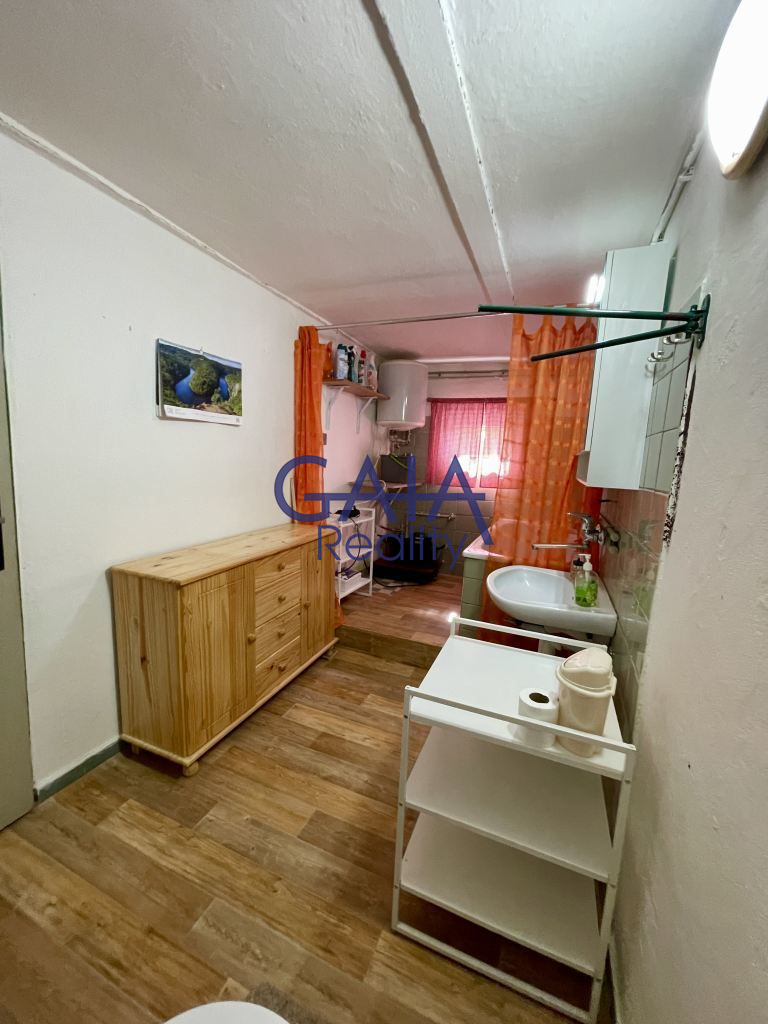 Prodej chaty 3+kk s terasou v oblíbené lokalitě Lučina - obrázek č.8