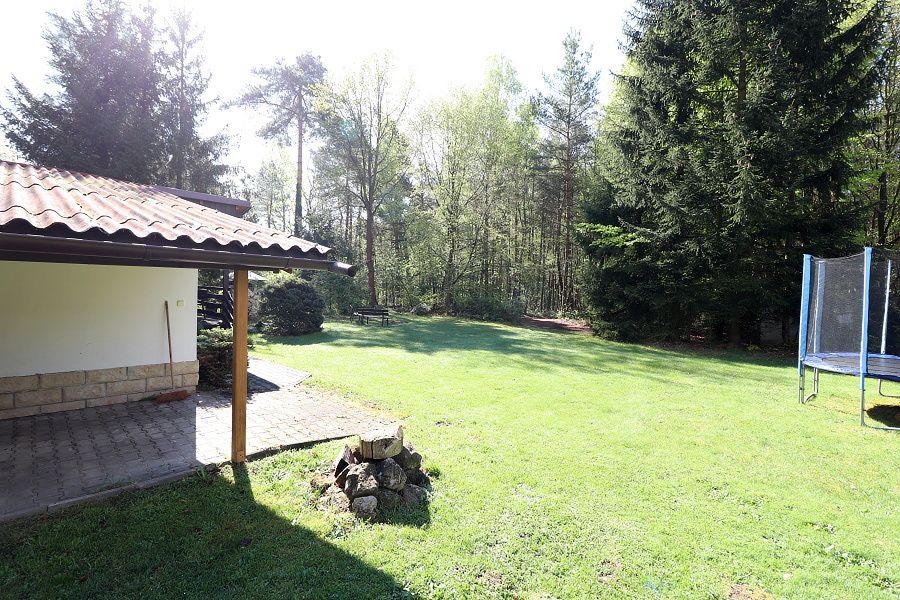 Velká chata k bydlení, Hořice-Doubrava, okr. Jičín - obrázek č.3