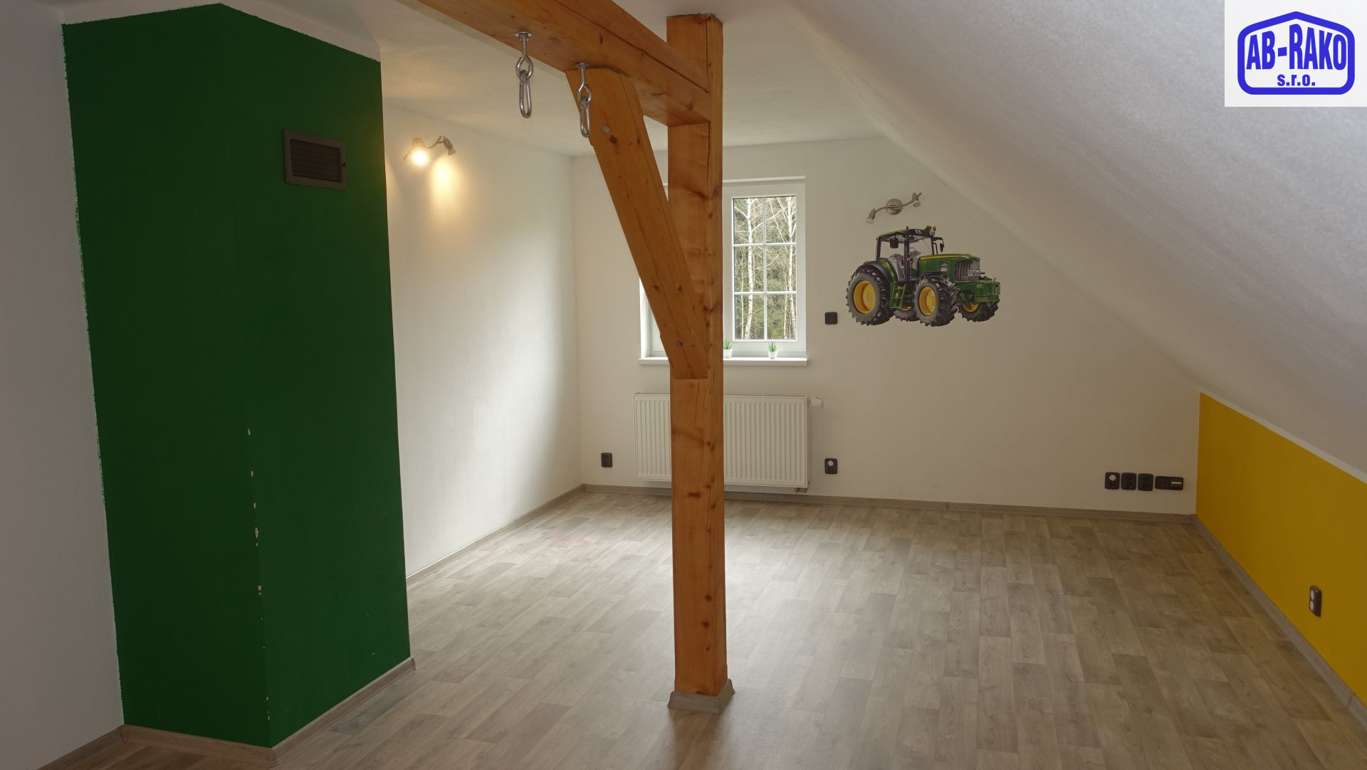 Luxusní bydlení s podnikáním a chovatelstvím v Rodvínově - obrázek č.12
