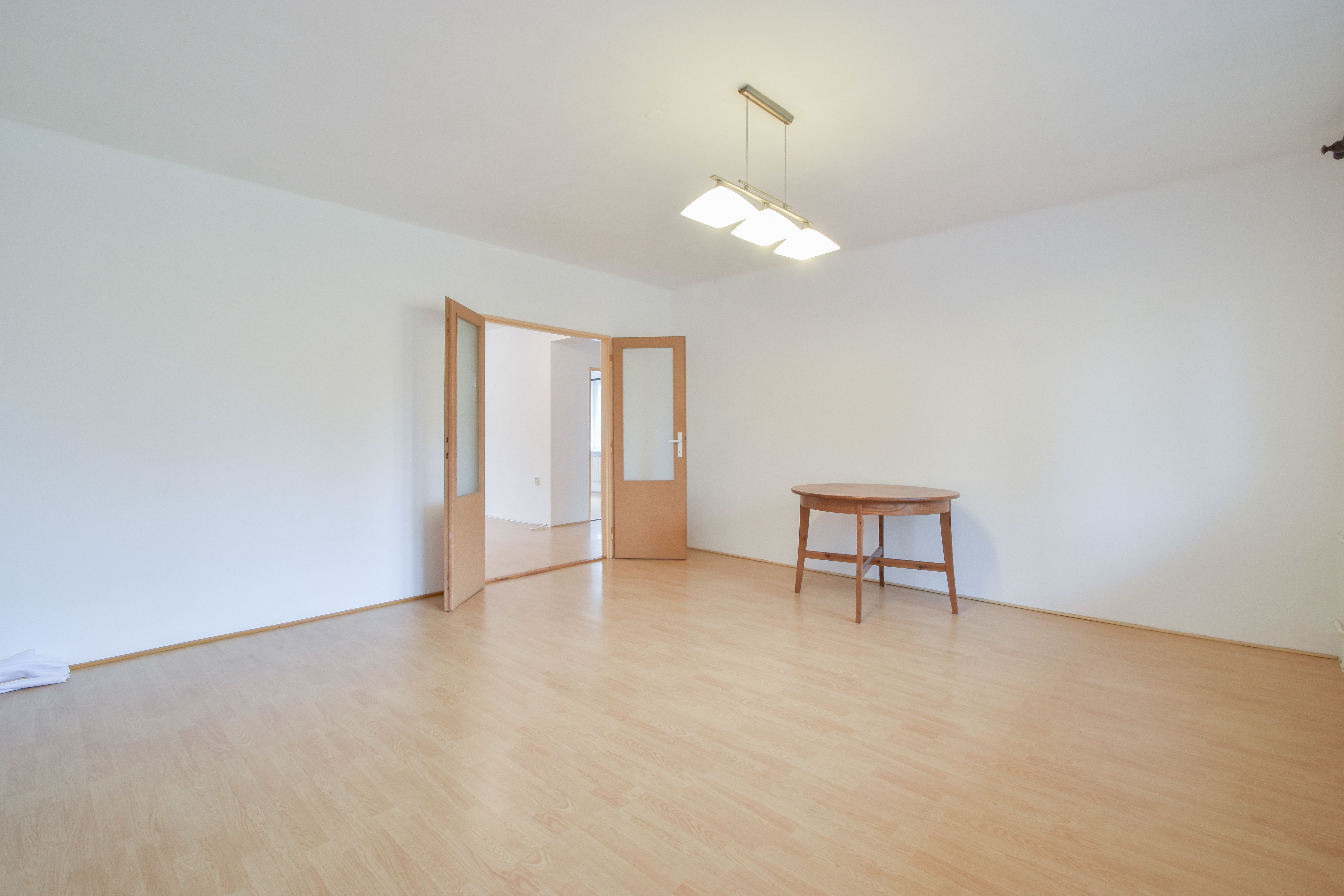 Cihlový byt 3+1 s garáží, Olomouc, ulice Zamykalova - obrázek č.8