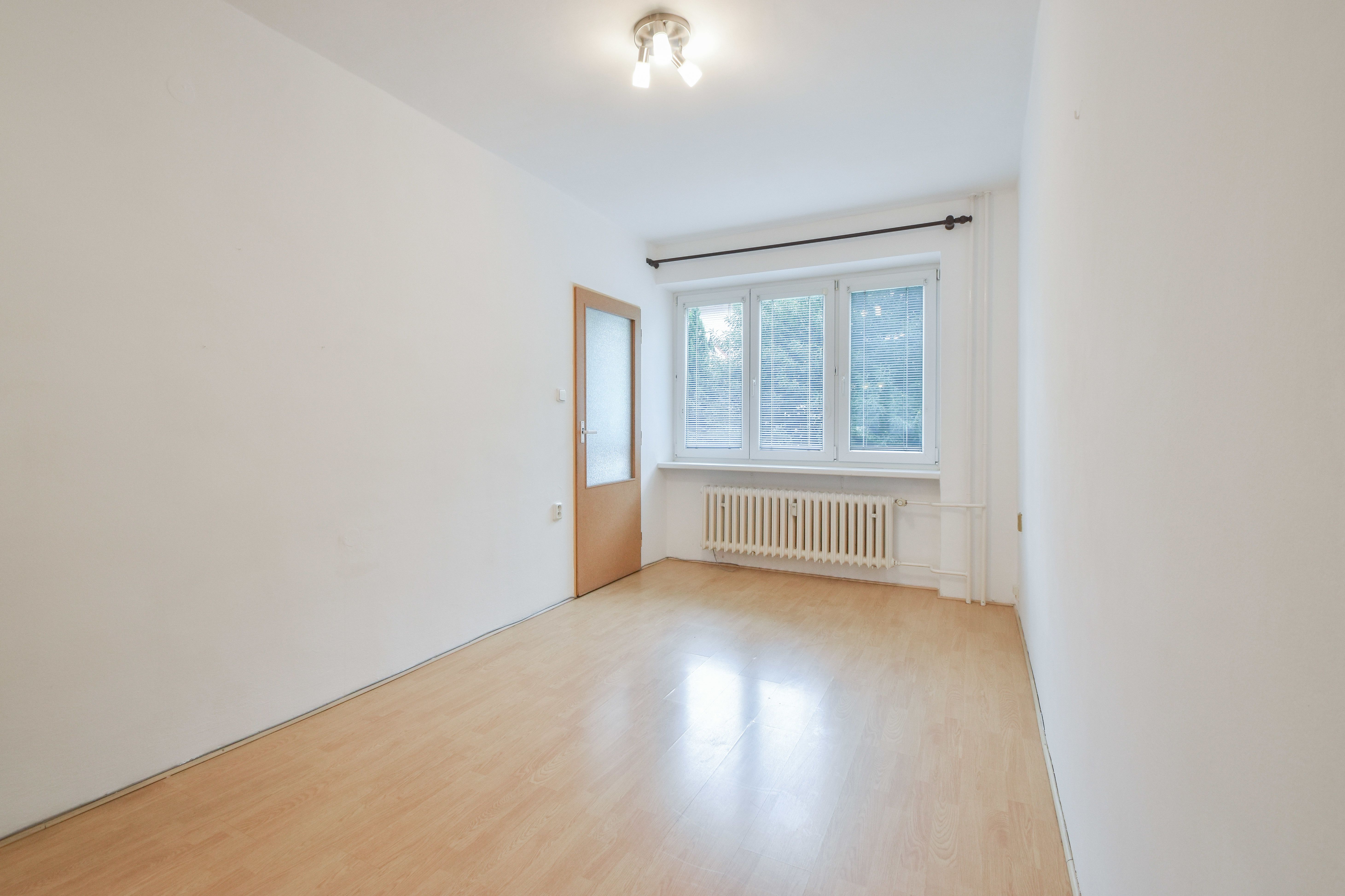 Cihlový byt 3+1 s garáží, Olomouc, ulice Zamykalova - obrázek č.12