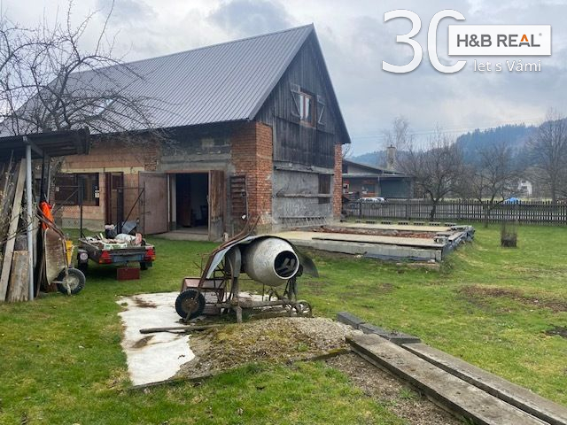 Prodej rozestavěného rodinného domu Huslenky - obrázek č.5