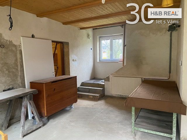 Prodej rozestavěného rodinného domu Huslenky - obrázek č.9