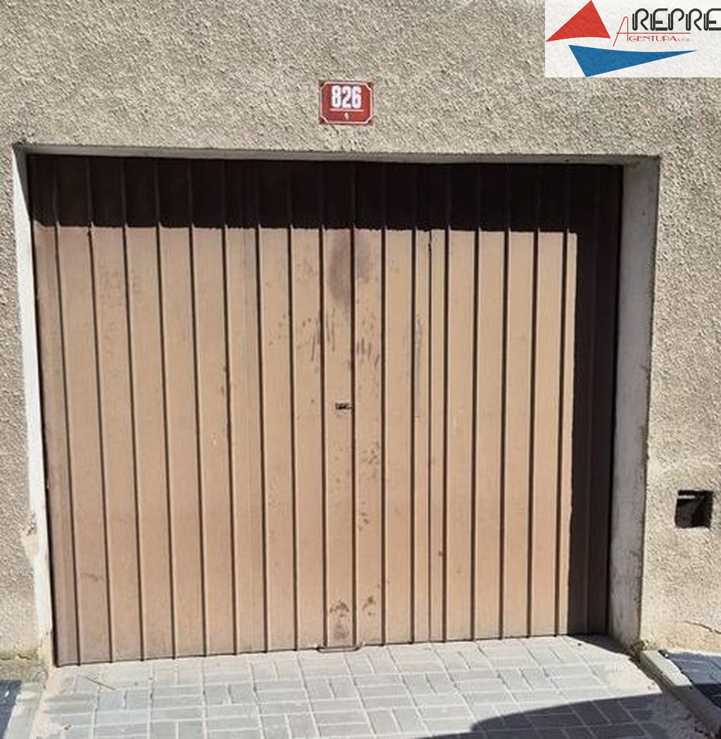 Roudnice nad Labem - pronájem garáže - titulní obrázek--