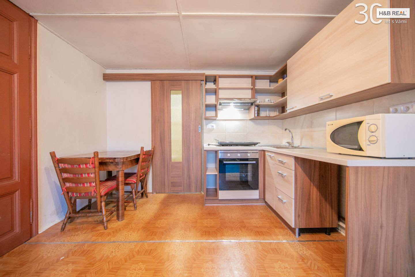 Pronájem zděného rek. bytu 1+KK (Drahotuše, 24 + 10 m2) - obrázek č.3