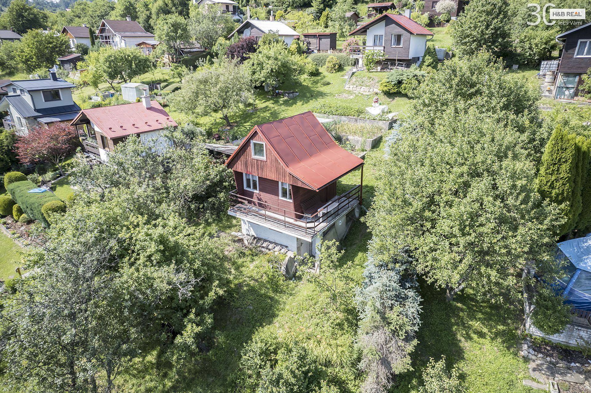 Prodej chaty 16 m2 v zahradkářské kolonii Vsetín, Janišov - obrázek č.2