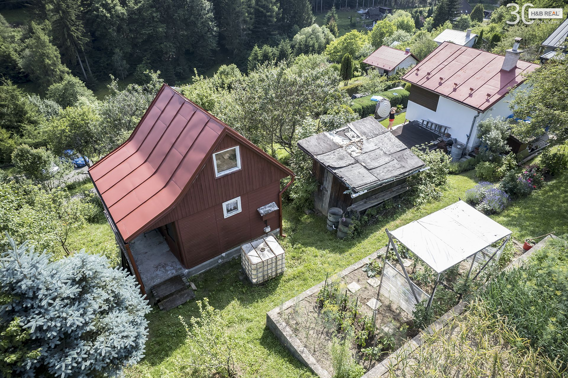 Prodej chaty 16 m2 v zahradkářské kolonii Vsetín, Janišov - obrázek č.3