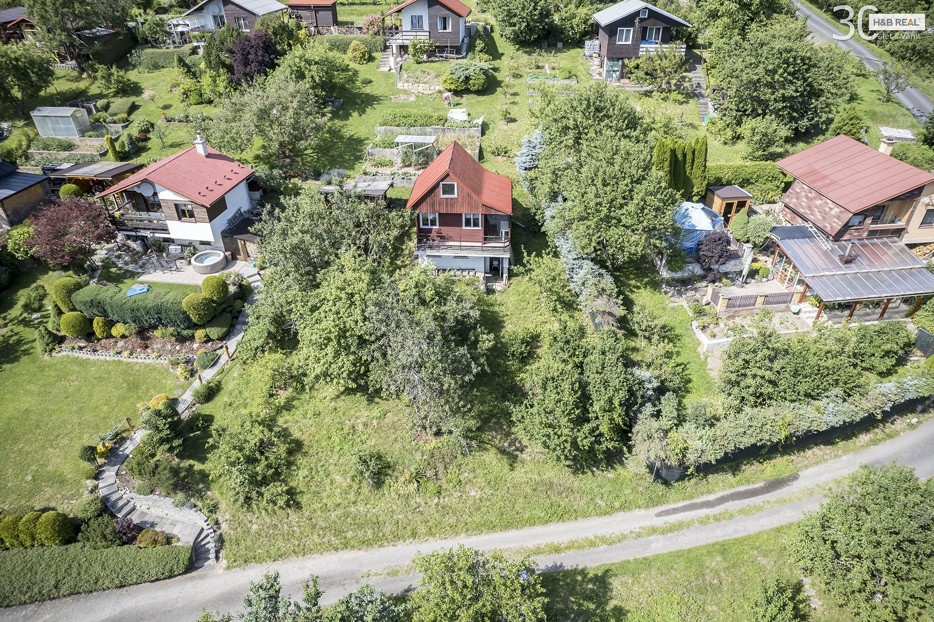 Prodej chaty 16 m2 v zahradkářské kolonii Vsetín, Janišov - obrázek č.5