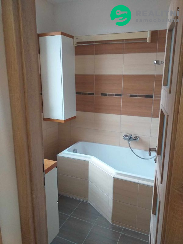 Prodej, byt 3+kk, 70 m2, Bozděchova, Hradec Králové - obrázek č.3
