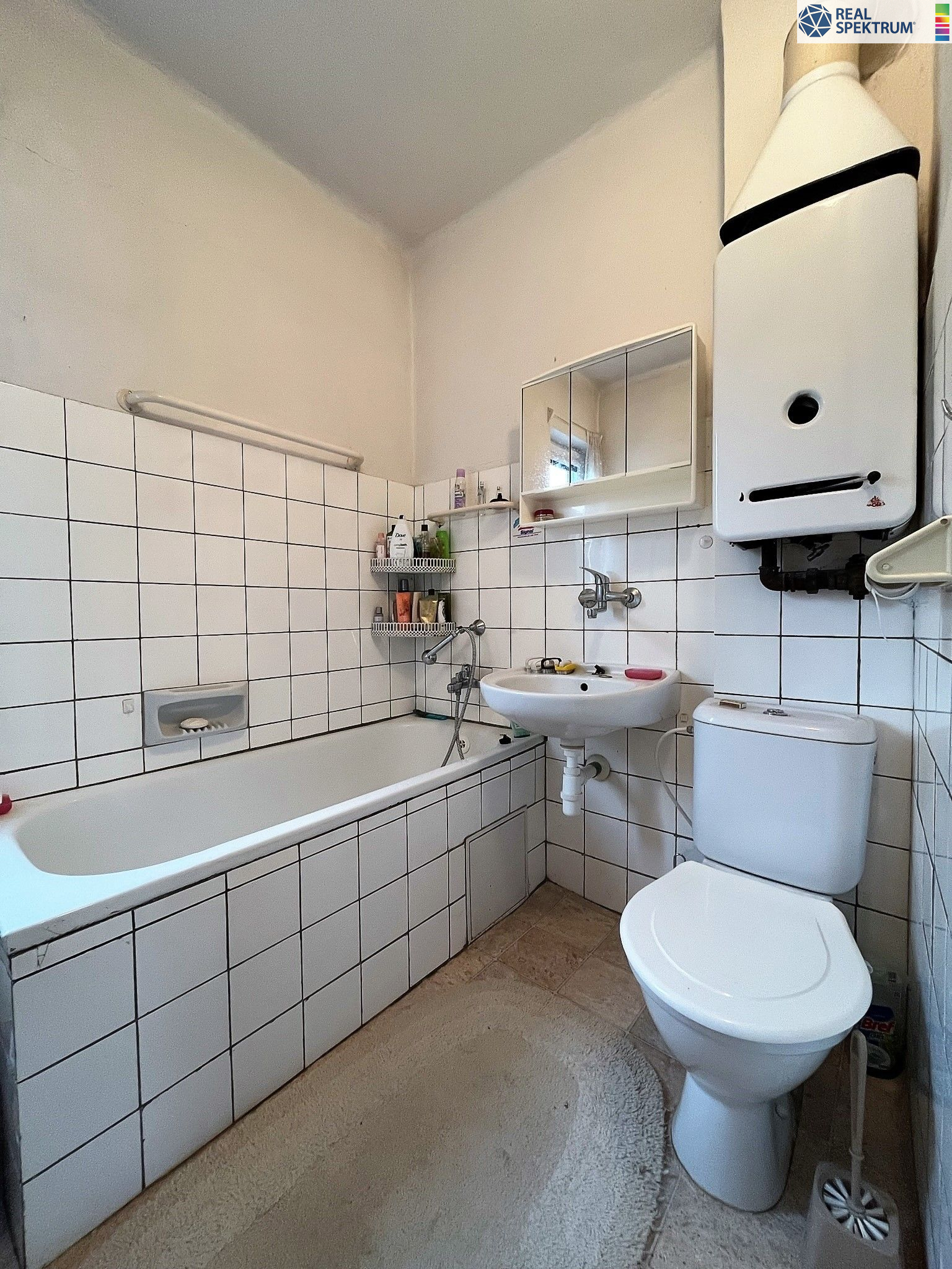 Prodej Řadového RD 5+1, Malšovice HK, pozemek 51 m2 - obrázek č.7
